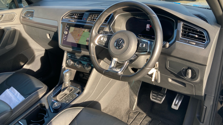 Volkswagen Tiguan 2.0 TDi 190 4Motion R-Line 5dr DSG Diesel Estate